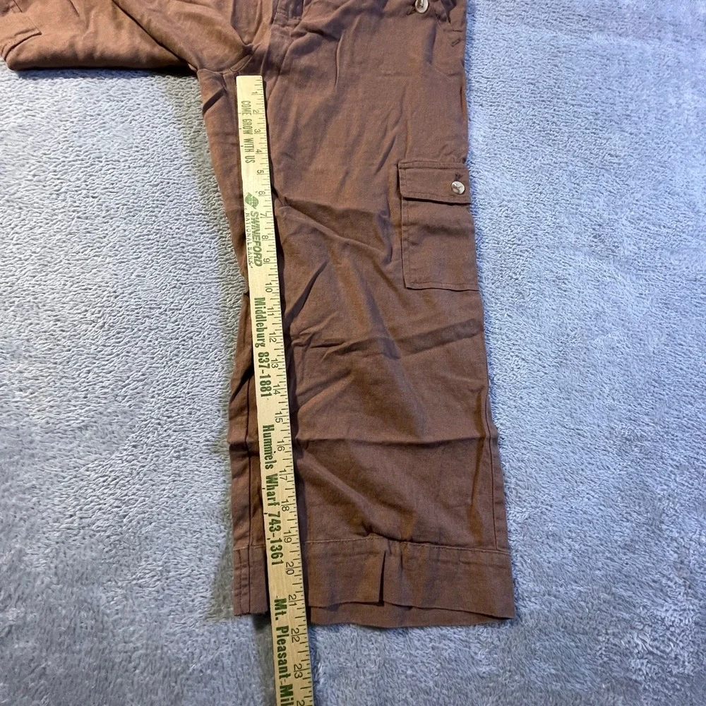 Cato Women's Brown Linen‎ Blend Cargo Capri Pants Medium Elastic Cargo Pockets